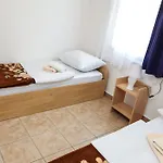 Casa de hóspedes Ana & Stjepan Nikolic - Pilgrim's 2nd 4*