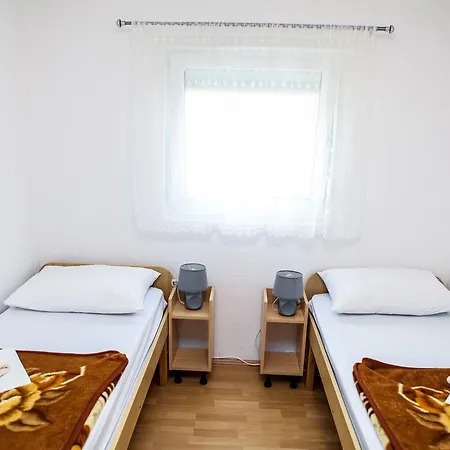 Maison d'hôtes Ana Stjepan Nikolic - Pilgrim's 2nd