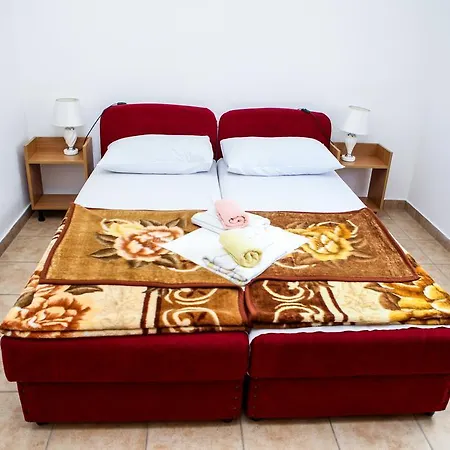 Maison d'hôtes Ana Stjepan Nikolic - Pilgrim's 2nd 2*