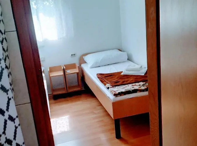 Ana & Stjepan Nikolic - Pilgrim's 2nd