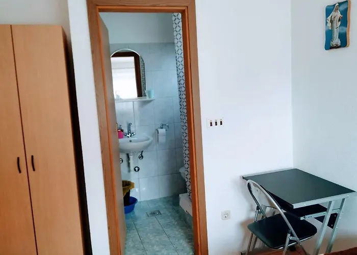 בית הארחה Ana & Stjepan Nikolic - Pilgrim's 2nd